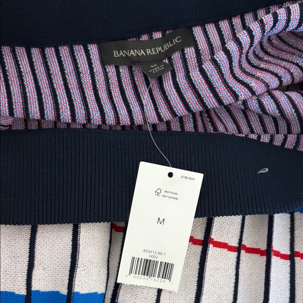 NEW with tags - Banana Republic Navy, Red & White Striped Pleated Midi Skirt - Picture 4 of 6
